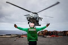 イランに合意迫るトランプ氏、期限「最大15日」－中東に空母2隻配備| TBS CROSS DIG with Bloomberg