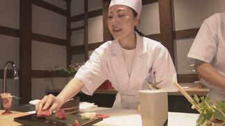 タレントがすし職人に挑戦　「なかなか大変」も細巻き満点…北陸初・すし職人養成学校“第1期生”が卒業　2か月で遂げた成長　富山　|　富山のニュース｜天気・防災｜チューリップテレビ