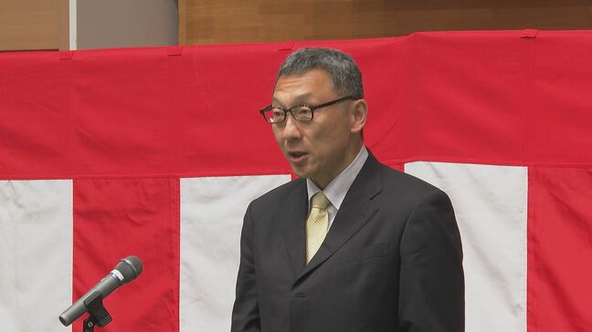 更新する運転免許証をその日のうちに交付できる“周南運転免許センター”開所式|TBS NEWS DIG