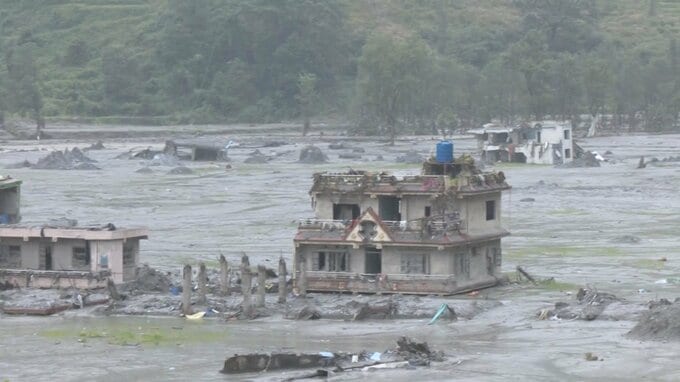 ネパール土石流　“捜索救助の打ち切り”決定　復旧・復興に移行へ　日本人含む5000人以上が行方不明