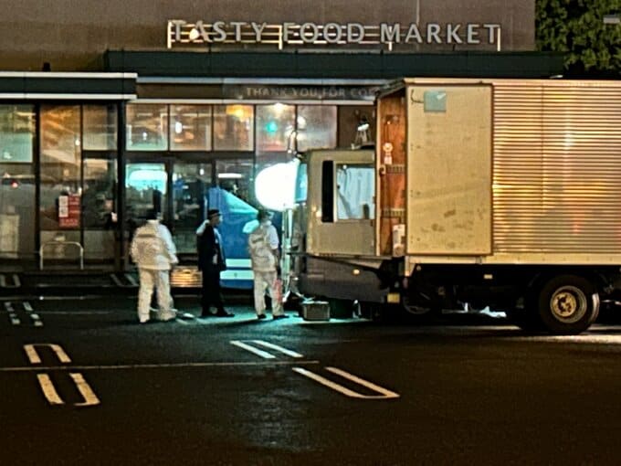 「歩道橋にかばんが置かれていて不審」と通報　ノートパソコンが入るくらいの大きさのかばん1個　機動隊が出動し中身を確認中　周辺に立ち入り規制　|　SBC NEWS | 長野のニュース | SBC信越放送