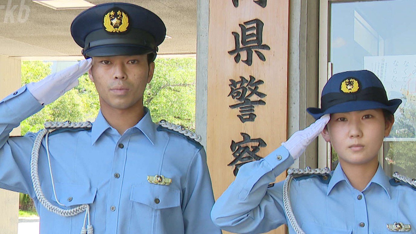 正々堂々と警察人生を 福岡県警察学校で卒業式 ５７人が新たな一歩 Tbs News Dig