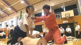 「もしもの時は実践したい」中学生が正しい心臓マッサージの方法や手順を学ぶ　大分　|　大分のニュース｜OBS NEWS｜大分放送