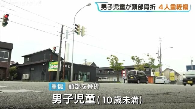 交差点で軽乗用車と乗用車が衝突 男児が頭の骨を折る重傷 計4人けが 富山・高岡市|TBS NEWS DIG