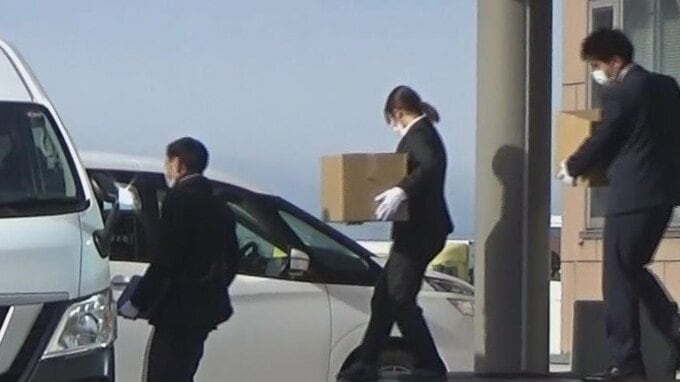 タイヤ衝突死亡事故で過失運転致死傷の疑いで家宅捜索　トラック運送会社など４か所　運送会社社長「点検の不備、認めざるをえない」|TBS NEWS DIG