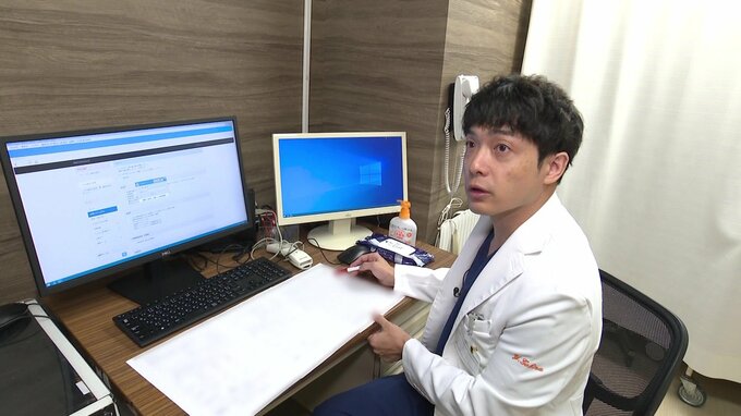 インタビューに応じる後平泰信院長