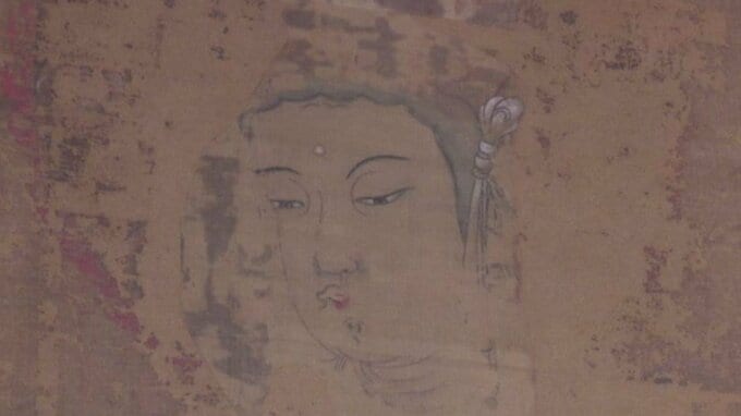 12世紀後半の仏画「等妙寺絹本著色如意輪観音像図」一般公開始まる 愛媛・鬼北町　|　愛媛のニュース - Nスタえひめ｜あいテレビは6チャンネル