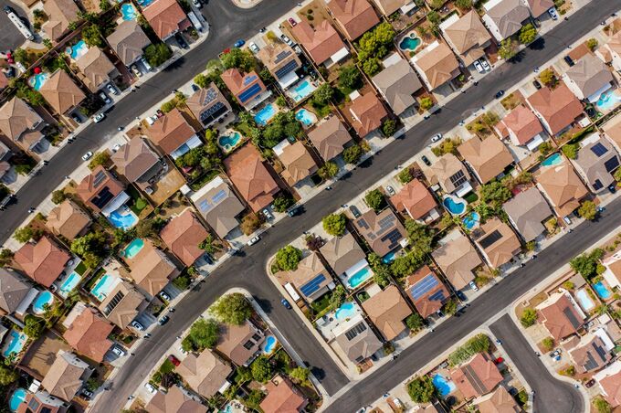 米住宅市場に冷や水、ローン金利５週ぶり上昇－借り換えに急ブレーキ