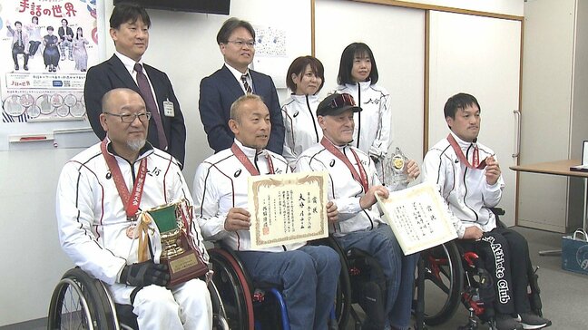 天皇杯・全国車いす駅伝競走大会　大分チームが3位入賞　18チームがタスキをつなぐ|TBS NEWS DIG