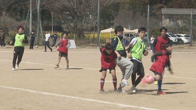 元トリニータの選手と不登校の子どもが交流　|　大分のニュース｜OBS NEWS｜大分放送