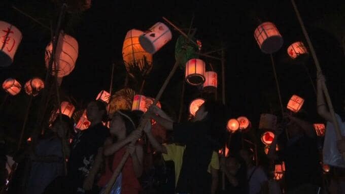 夜空に浮かぶ300の提灯　十五夜に奥間大綱引き　国頭村|TBS NEWS DIG