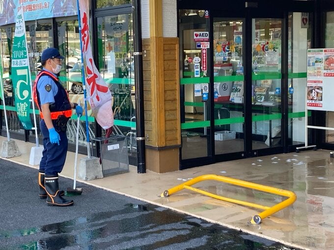道の駅「芦北でこぽん」駐車場で重体事故 74歳の運転手を現行犯逮捕 事故の状況「覚えていない」 熊本|TBS NEWS DIG