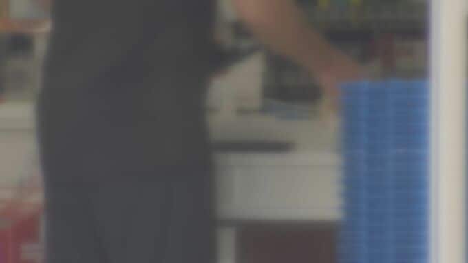 コンビニでタバコを盗んだうえ、通報中の女性店員に体当たりしてけがをさせ逃走か　アルバイトの15歳少年を強盗傷害容疑で逮捕　|　福岡のニュース｜RKB NEWS｜RKB毎日放送