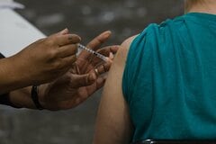 新型コロナワクチン接種の一律推奨終了、今後は医師と相談を－米当局| TBS CROSS DIG with Bloomberg