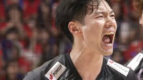 バレー男子日本代表が総力戦で10連勝！カナダに0－2からの大逆転勝ち　今大会フルセットは6戦6勝　最多18点の大塚「諦めず戦った結果」【ネーションズリーグ】|TBS NEWS DIG