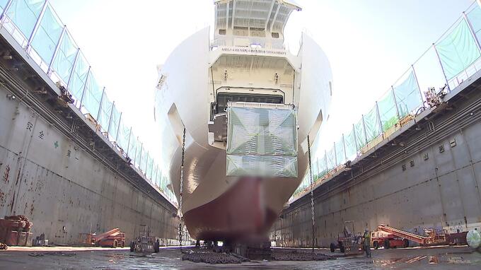 人気フェリー「さんふらわあ」総勢１００人超で挑む“年に一度”の大規模メンテナンス　“船の病院”ドックで陸揚げ...エンジンは約３０００パーツに分解！？【密着】|TBS NEWS DIG