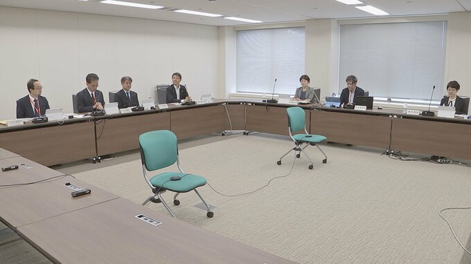 SNSの年齢確認厳格化などを盛り込んだ中間報告書の骨子案を示す　法改正も含め今年中に取りまとめる方針　こども家庭庁|TBS NEWS DIG