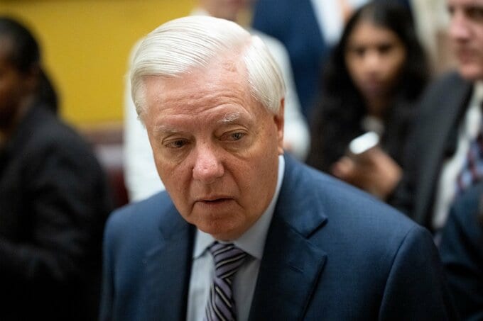 米国の新たな対ロ制裁法案、中国・インドなど５カ国に最大100%関税
