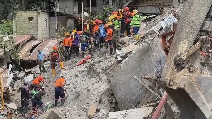 フィリピンの地滑り 死者54人に 63人が依然不明