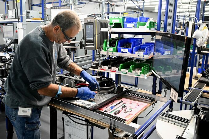 米鉱工業生産、10月も低下－ストライキやハリケーンの影響続く