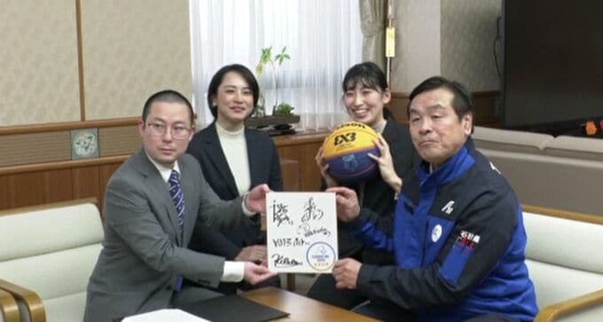 「能登に気持ちが伝わるプレーを」プロリーグ参入決定！石川・輪島市拠点の３人制バスケチームが馳知事を表敬　|　石川県のニュース｜MRO北陸放送