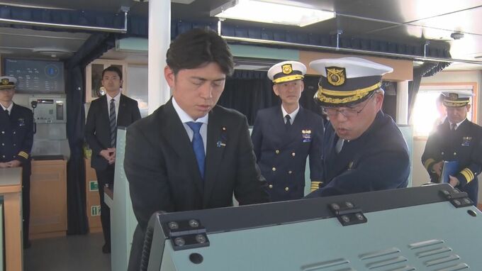 領海警備は「安全保障上、重要な役割」　中野国土交通大臣が石垣海上保安部を初視察|TBS NEWS DIG