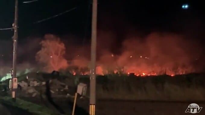 【詳報】「火が見える」田んぼで火事　田んぼに投棄されていた「廃材」や「かや」が焼ける　青森県つがる市|TBS NEWS DIG
