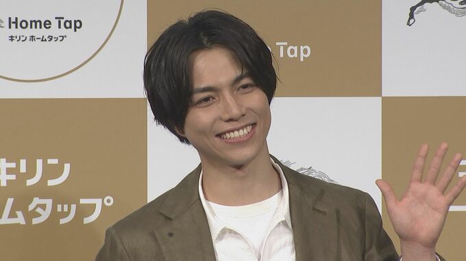 【中井貴一・天海祐希・重岡大毅】侍ジャパン優勝にビールで祝杯「うは～」|TBS NEWS DIG