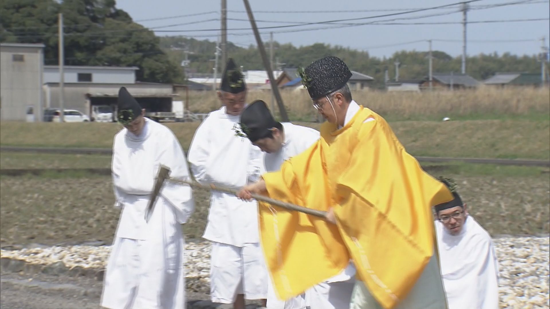 五穀豊穣を願って水田に米のもみ種をまく　伊勢神宮で「神田下種祭（しんでんげしゅさい）」 三重
