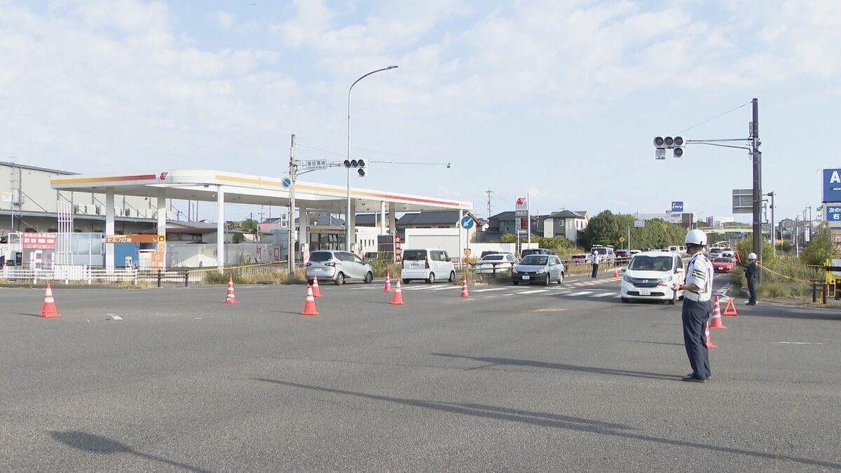 国道153号の信号交差点で乗用車と軽ワゴン車が衝突、ブラジル国籍の男性死亡　愛知・東郷町