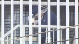 大阪・ミナミのホテルに女性遺体　強盗殺人容疑で29歳男を逮捕|TBS NEWS DIG