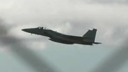 戦闘機用滑走路 ハワイの気になるニュース「ホノルルの空港に戦闘機が硬着陸」 - Hawamii