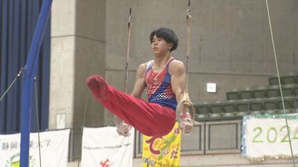 ウォーミングアップで1分間も倒立！ロス五輪目指す体操界の新星 山﨑海