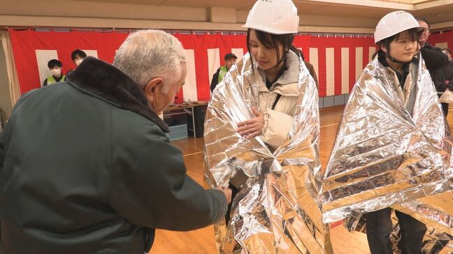 避難所の開設と運営を体験する訓練　プライバシーに配慮した“テントの備え”進む　岩手・宮古市　|TBS NEWS DIG