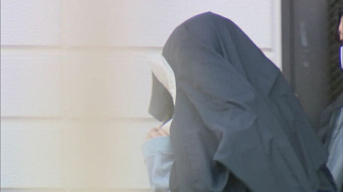 中学生3人を盗撮した容疑で送検された元塾長　保護者にうその説明か「大手の塾が私を陥れようと・・・」　福岡|TBS NEWS DIG