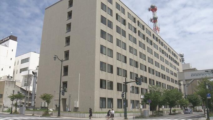 「酒に酔って触った」飲食店で面識のない女性の体を触ったか　不同意わいせつの疑いで書類送検の50代男性警部補　青森県警「国の処分発表の指針に該当しない」としてこれまで公表せず　|　青森のニュース│ATV NEWS│青森テレビ