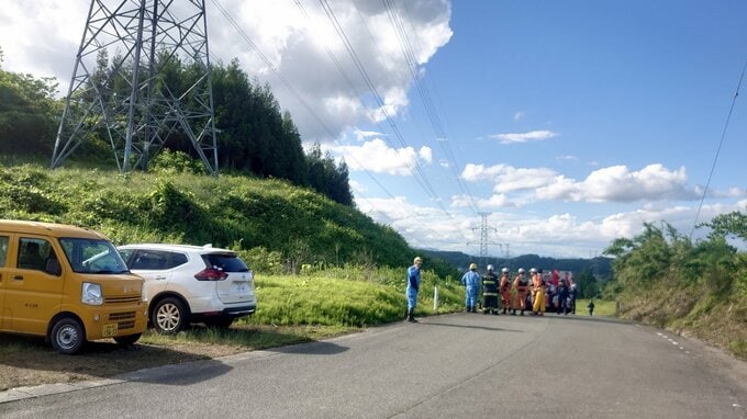 【速報】作業中に感電か「鉄塔の下で男性3人が倒れている」3人救急搬送　宮城・栗原市|TBS NEWS DIG