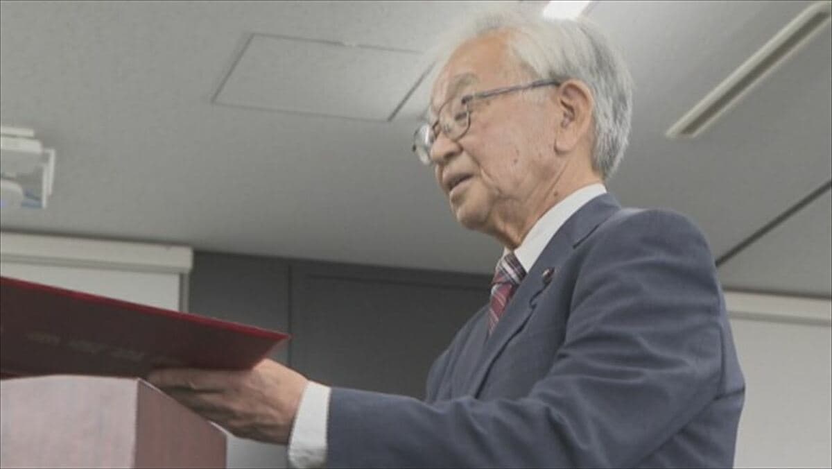 定数割れで無投票当選　町議12人に当選証書付与　全国でも令和以降定数割れとなった自治体は31　山梨・富士川町