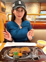 【 中川安奈 】 「ずーーっと食べてみかった」「初めての #さわやか #ハンバーグ 」　笑顔で堪能　|TBS NEWS DIG