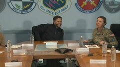 バンス副大統領の発言を批判　グリーンランド駐留の米軍司令官 解任報道| TBS CROSS DIG with Bloomberg