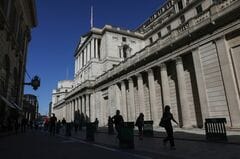 英国債が逆イールド解消、約１年ぶり－中銀の利下げ開始を視野に| TBS CROSS DIG with Bloomberg