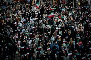 イラン最高指導者、中東は「もはや米軍基地の盾にはならない」| TBS CROSS DIG with Bloomberg