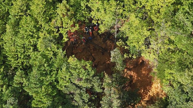 一緒にいた男性「水晶を探している途中で土砂崩れにあった」土砂崩れで行方不明の30代男性の捜索を6日朝に再開 石川・小松市|TBS NEWS DIG