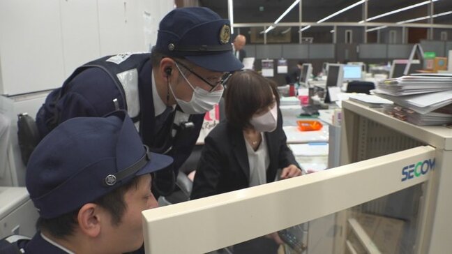 「実践でもいかせるように」　金融機関で強盗対応訓練　異変が分かる合言葉など警察がアドバイス　山梨・甲府信用金庫|TBS NEWS DIG