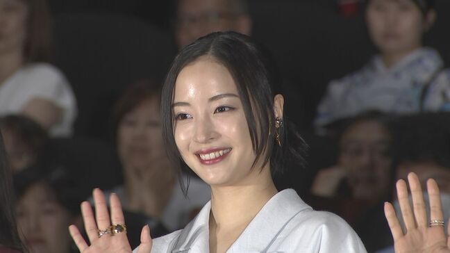 【広瀬すず】「死ぬかと思った！」今も夢に見る幼少期のトラウマ級出来事が「“おしん”のような気持ちで…」|TBS NEWS DIG