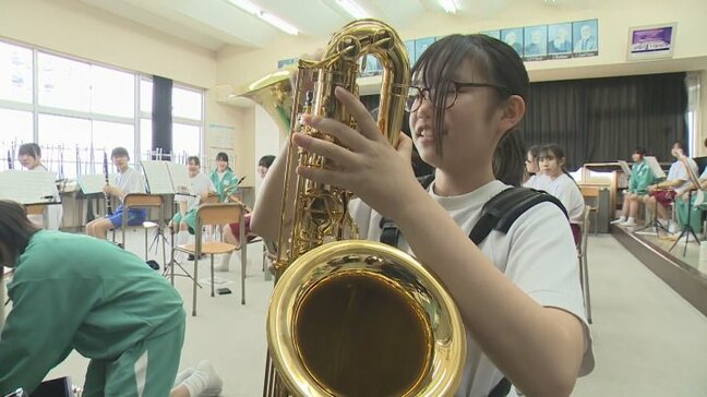 「ピカピカで吹きやすくて、すごくうれしい」クラウドファンディングで購入　新しい楽器が中学校の吹奏楽部へ|TBS NEWS DIG