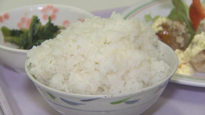 「本当に今ぎりぎり」プラス120円で「大盛り」＋「おかわり無料」市役所食堂…従業員を減らしてライスサービス維持も…そろそろ限界|TBS NEWS DIG