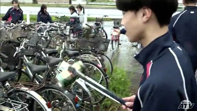 「きれいな街にとって、ごみはいらない」地元の高校生約100人が学校周辺の清掃活動　|　青森のニュース│ATV NEWS│青森テレビ