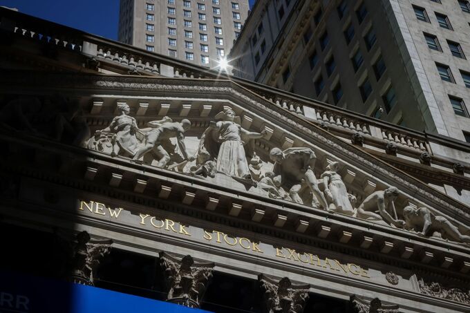 米株価指数先物が上昇、トランプ氏が対ＥＵ関税の発動期限を延長