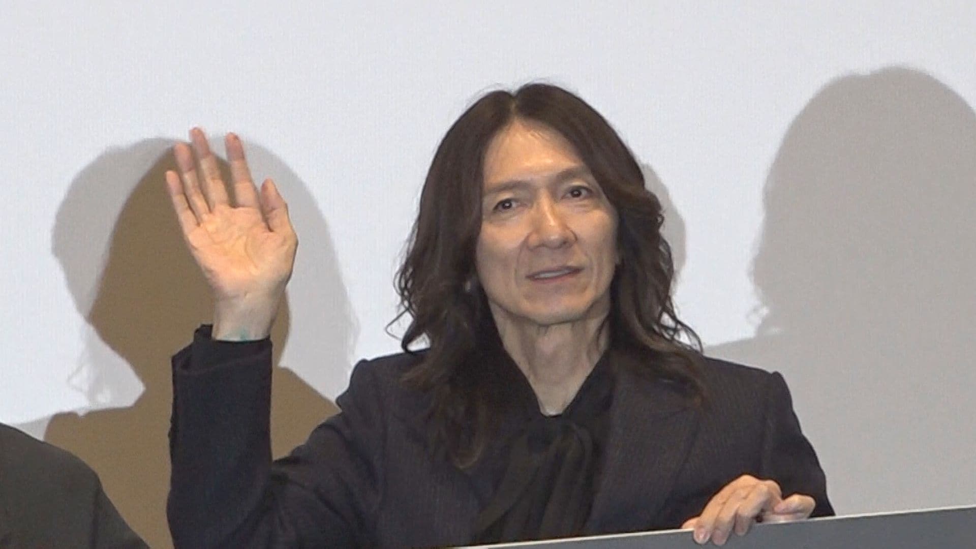 イエモン・吉井和哉 】90年代の自分振り返り「もうあの人じゃないん